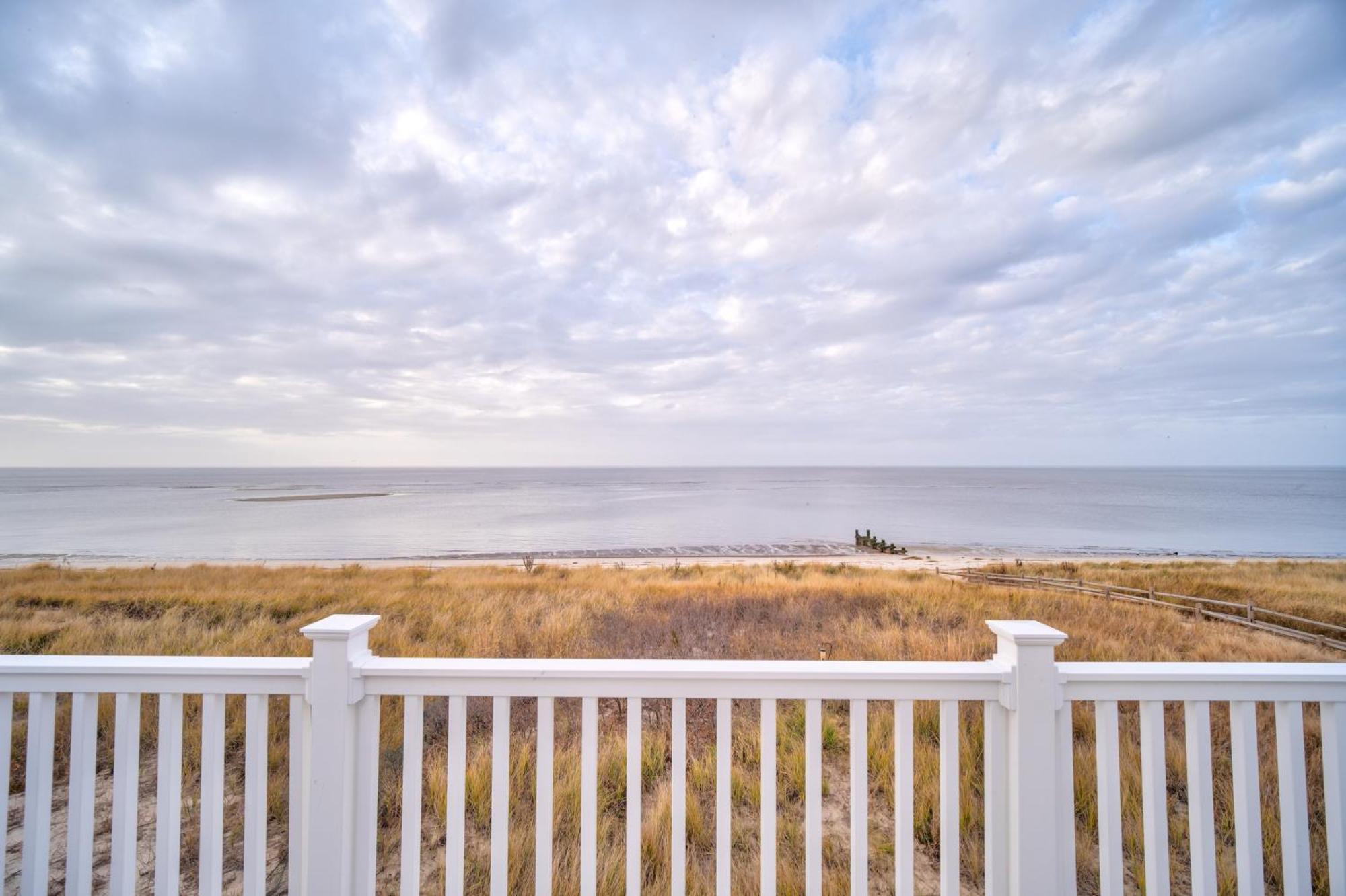 Waterfront Escape-Breweries, Vineyards N' Sunsets Apartment Villas Екстериор снимка