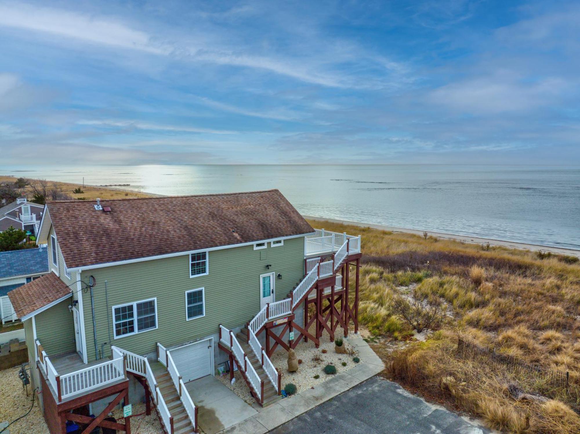 Waterfront Escape-Breweries, Vineyards N' Sunsets Apartment Villas Екстериор снимка